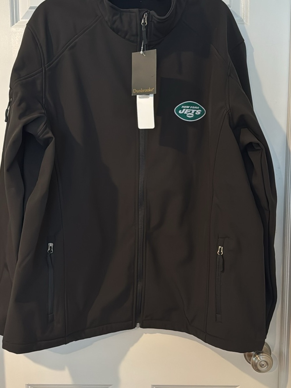 Dunbrooke Men’s Black New York Jets Softshell Jacket